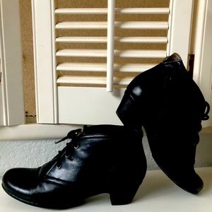 Rockport Cobb Hill Women’s Shayla Dress Pump